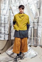 Load image into Gallery viewer, AW23 KAMARI BUTTON HEM JUMPER - PISTACHIO