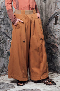 AW24 LYNDON BUTTON FLARE PANTS - CAMEL