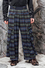 Load image into Gallery viewer, AW24 LYNDON BUTTON FLARE PANTS - JADE TARTAN