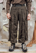Load image into Gallery viewer, AW26 LYNDON BUTTON FLARE PANTS - UMBER TWEED