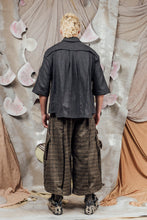 Load image into Gallery viewer, AW26 MAREN BOXY SHIRT JACKET - CHARCOAL