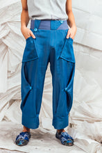 Load image into Gallery viewer, SL25 ORIME  WIDE FOLD PANTS - DENIM AZURE