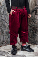 Load image into Gallery viewer, AW24 PLICA DOUBLE CUFF PANTS - CURRANT