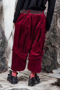 AW24 PLICA DOUBLE CUFF PANTS - CURRANT