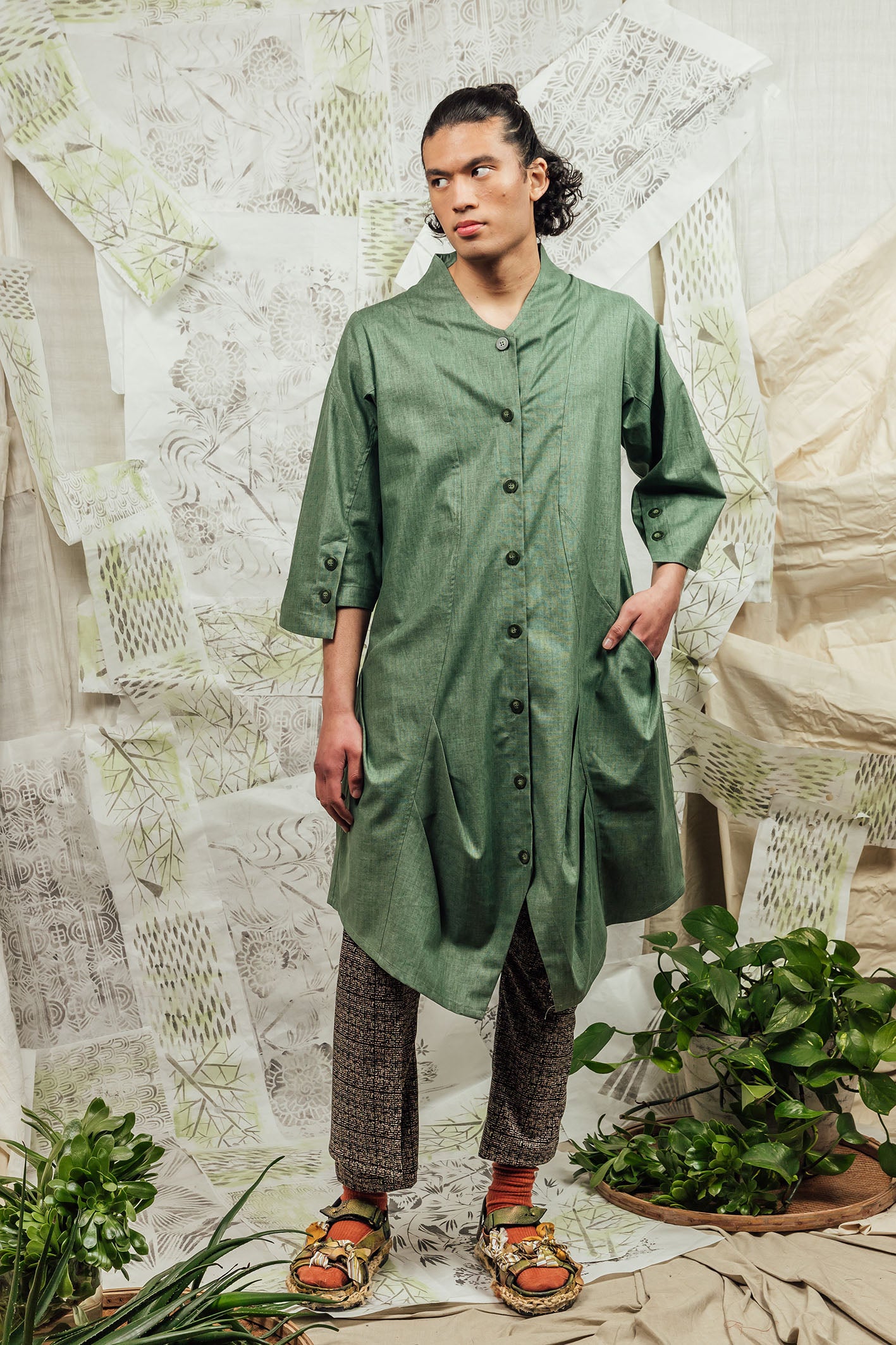 SL24 TAO LONG SHIRT - CELADON