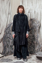 Load image into Gallery viewer, AW24 THORNE DRAPE TRENCH - OBSIDIAN CHENILLE