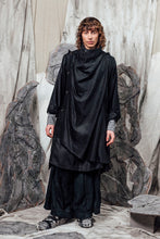 Load image into Gallery viewer, AW24 THORNE DRAPE TRENCH - OBSIDIAN CHENILLE