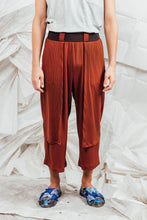 Load image into Gallery viewer, SL25 TORHI  WIDE LEG PANTS - RUST