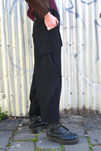 Load image into Gallery viewer, AW25 ORIME WIDE FOLD PANTS - OBSIDIAN SLUB