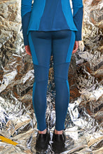 Load image into Gallery viewer, AW23 TARAN PANELED LEGGINGS - TEAL