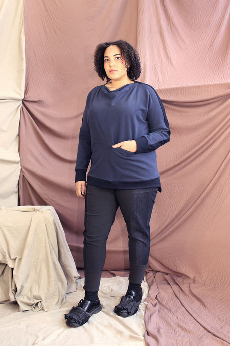 MW21 MECHI OVERSIZE JUMPER - INDIGO